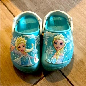 Frozen Elsa Crocs